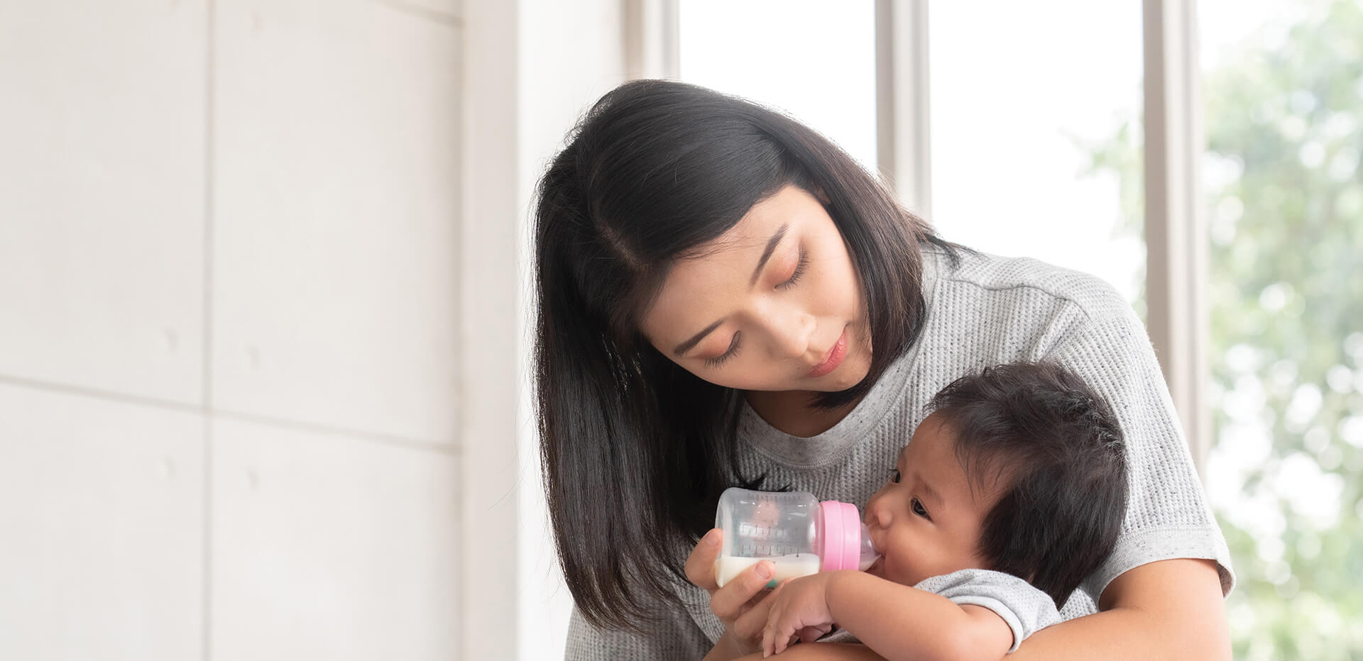 The Basics of Paced Bottle-Feeding