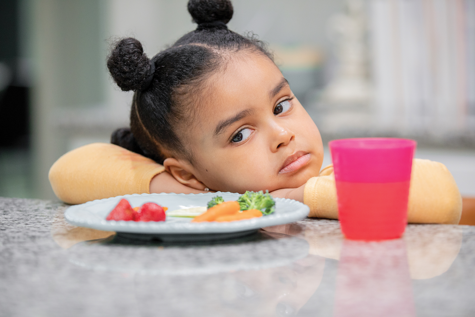 Picky Eater… or Typical Toddler? Tips to Handle a Choosy Eater