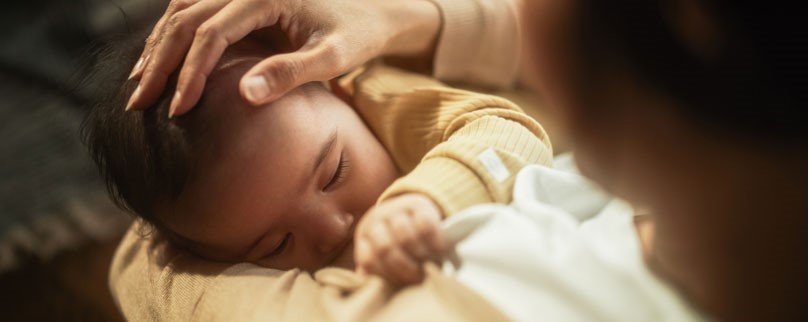 Newborn Hunger Cues: How to Know When Your Baby Is Hungry or Full